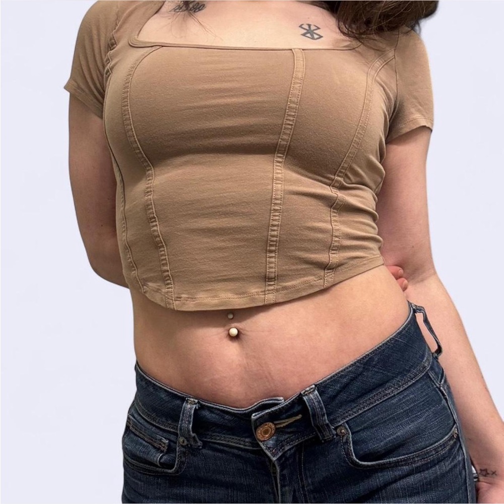 🤎 Hollister Must-Have Collection Corset-Style Baby Tee - Brown Small